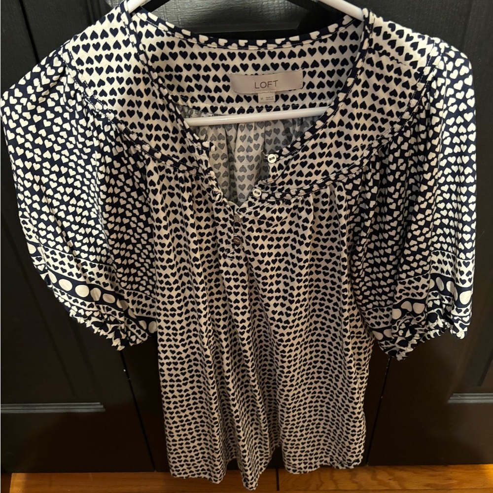 Short sleeve shirt
